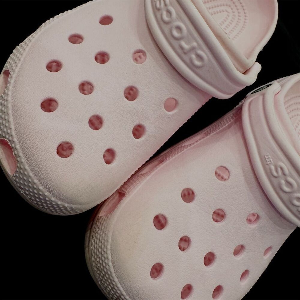 Crocs Classic Clog Pink Unisex Size M5/W7 Casual Slip-On Shoes - Picture 2 of 8